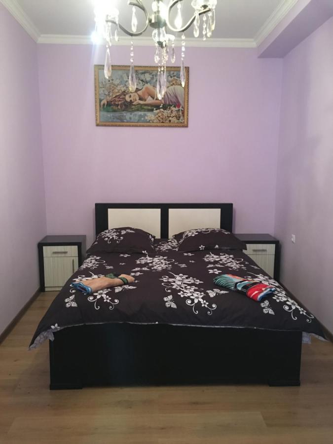 Narikhala Apartment Tbilisi Buitenkant foto